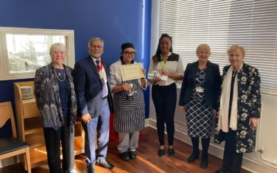 Mayor of Croydon judges student cake competition